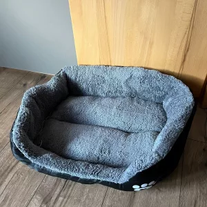 Modtaget vaskbart hundeseng blødt madras fra kunde T*****o.